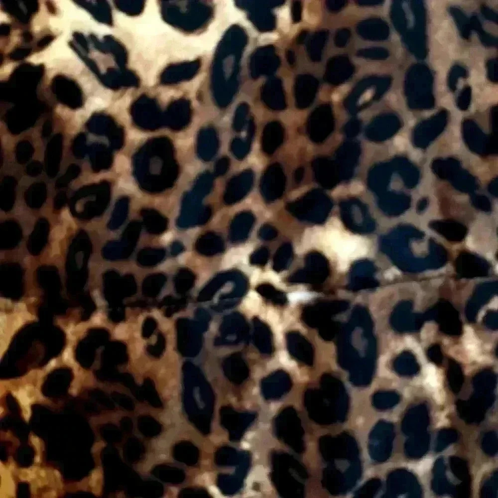 Charter Club large women's leopard print puffer vest - Picture 4 of 6